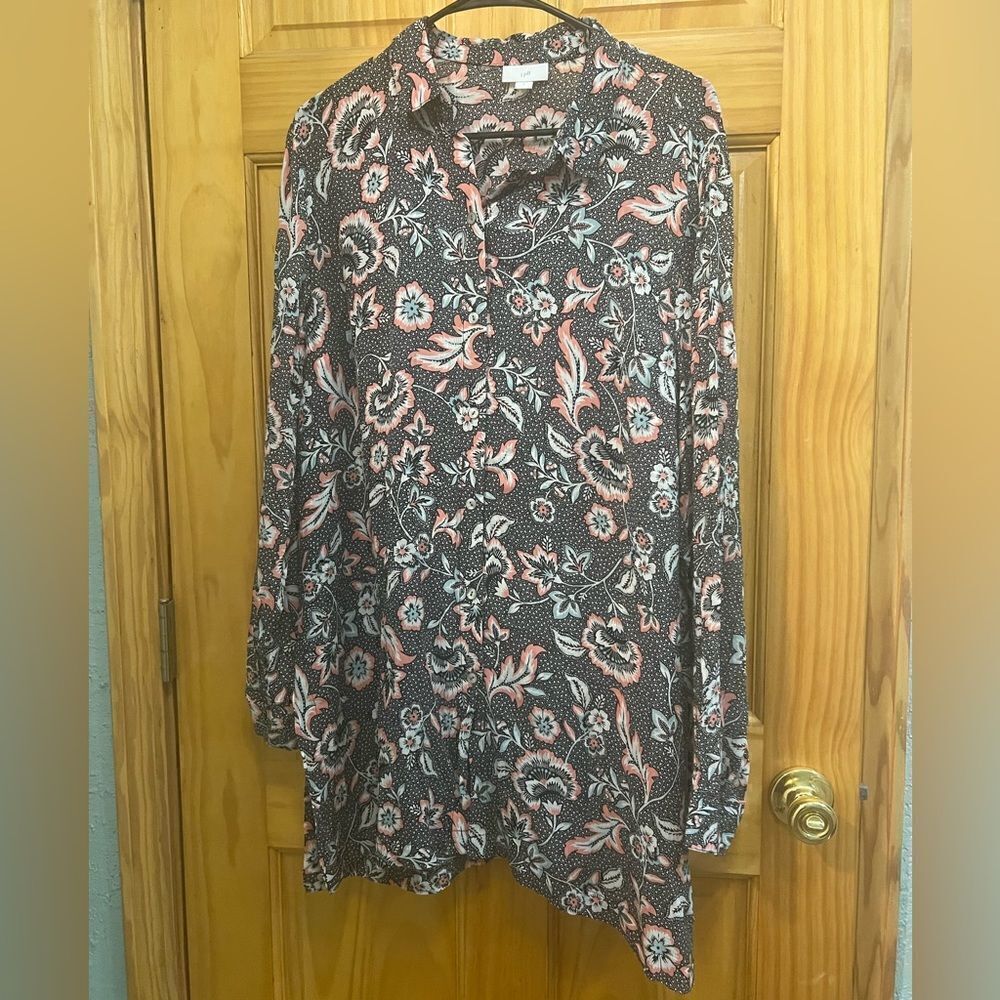 Gorgeous J. Jill size L tunic or shirt dress w/slits coral, blue, black, & white